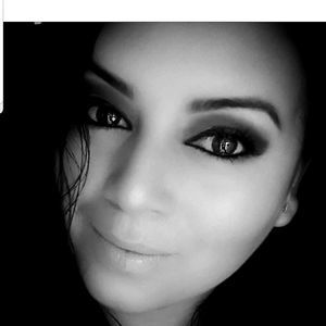 Meet your Posher, Liliana